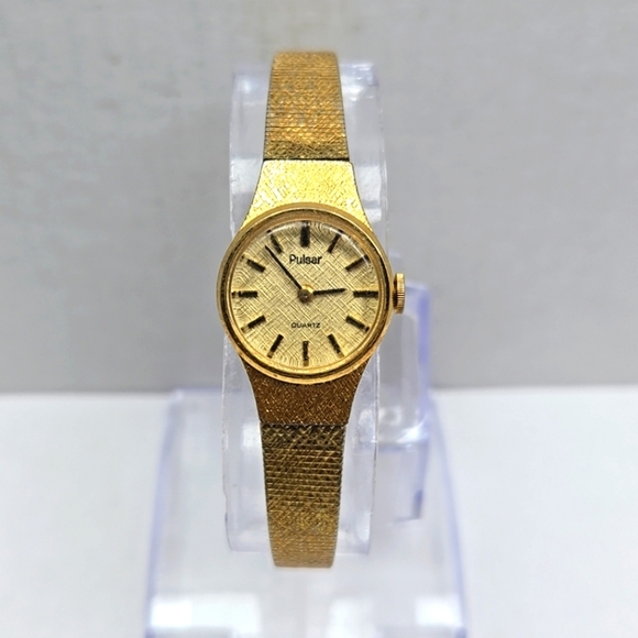 Womens Vintage Pulsar Gold Tone Quartz Watch V432-0020 New Battery - Picture 1 of 11
